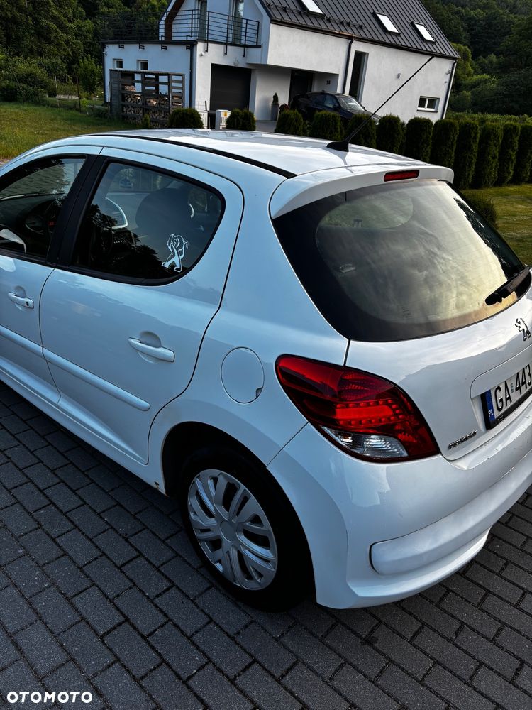 Peugeot 207 1.4 HDi Trendy - 3