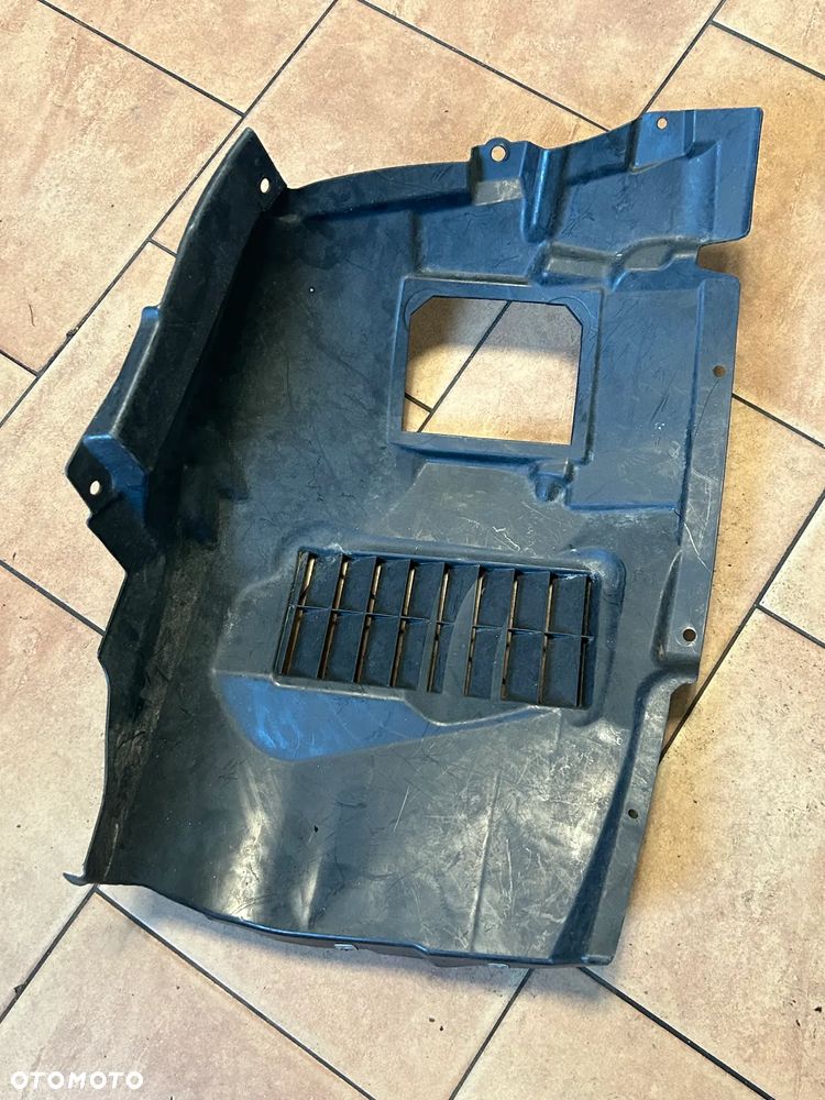 BMW M1 E82 NADKOLE PRAWY PRZÓD 8051592 - 2