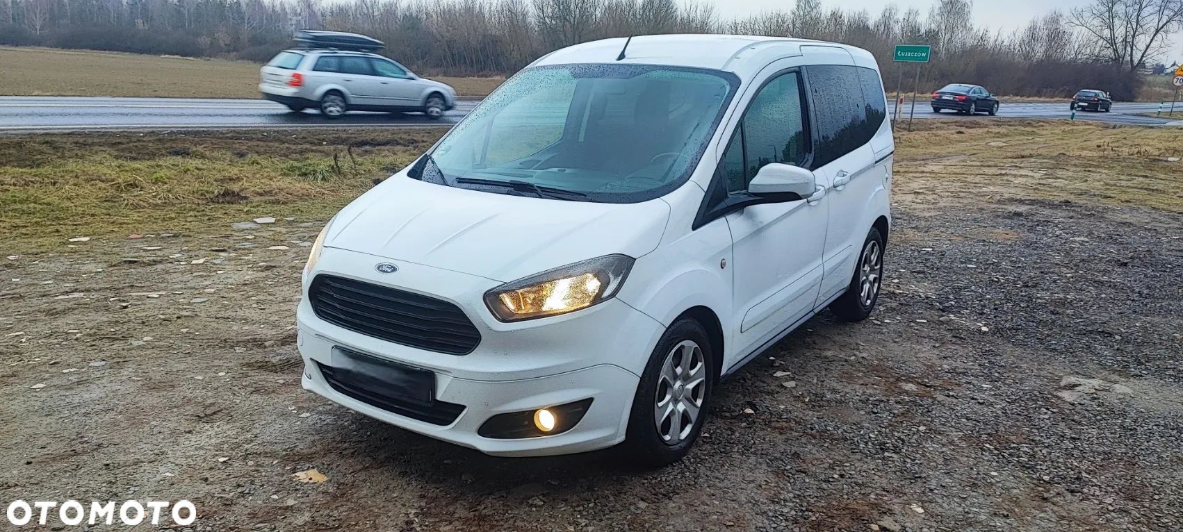 Ford Tourneo Courier 1.0 EcoBoost S&S Ambiente - 1