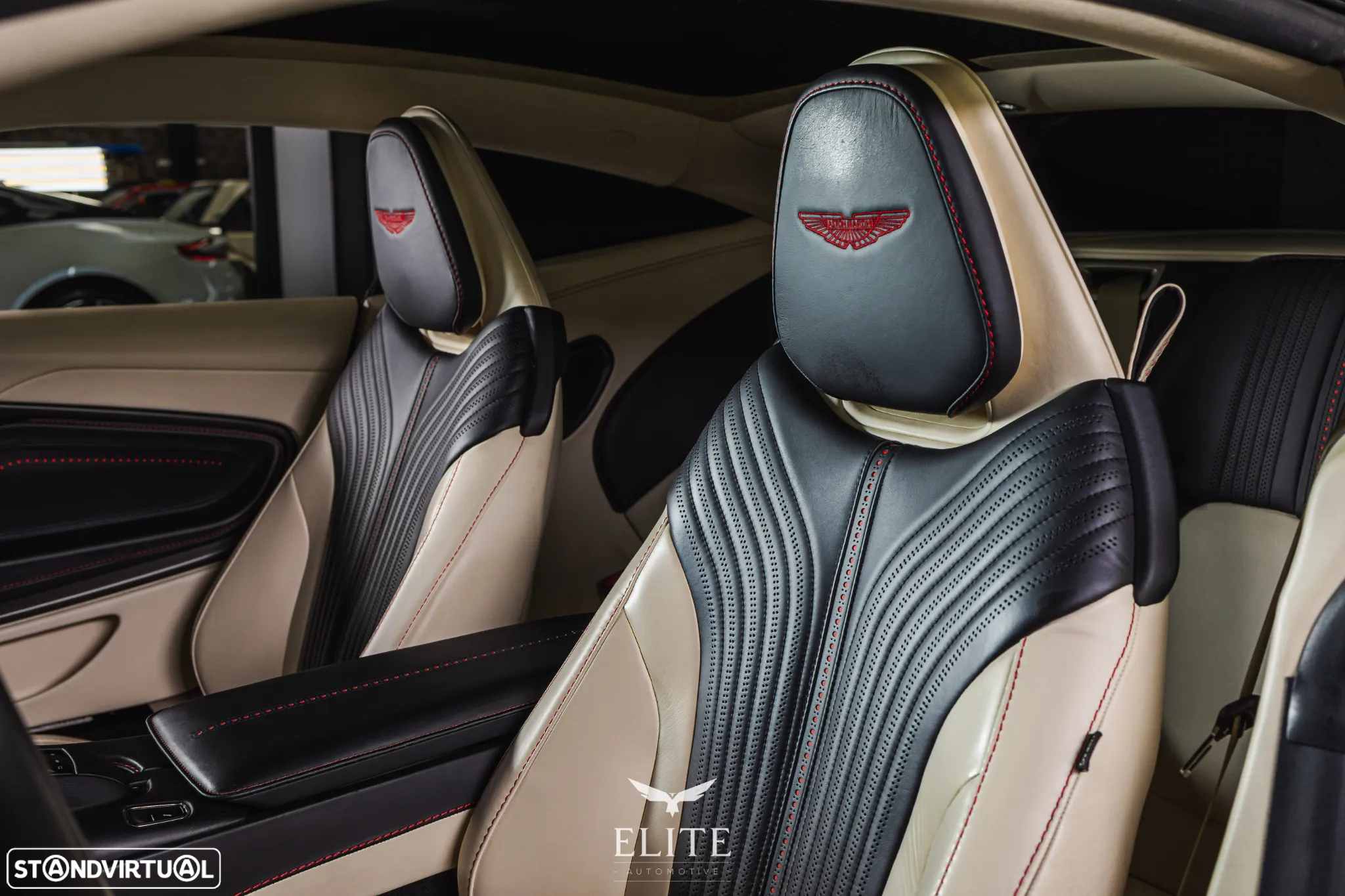 Aston Martin DB11 Coupé V12 Launch Edition - 16