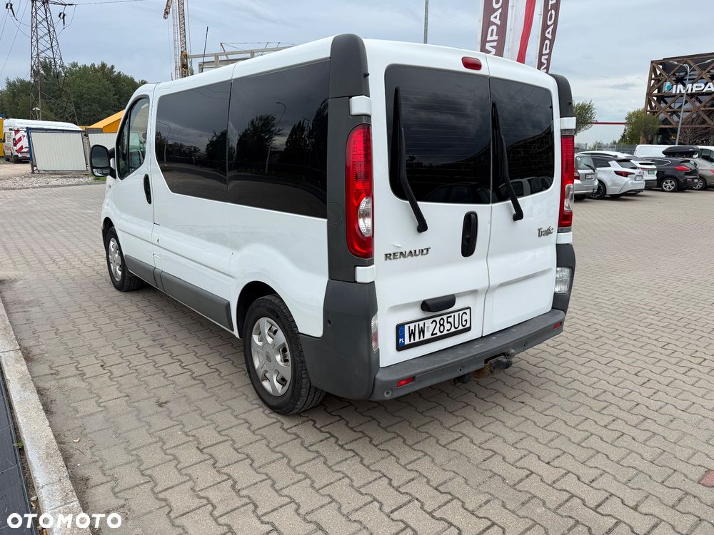 Renault Trafic L1H1 Passenger Lux - 4