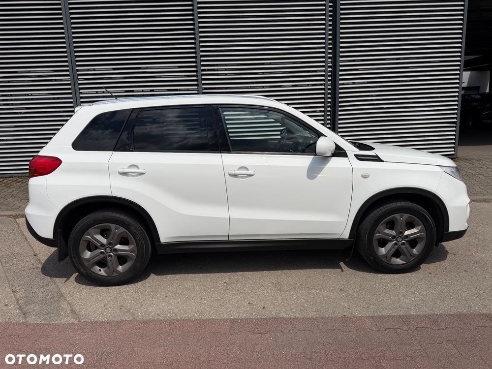 Suzuki Vitara 1.6 (4x4) Allgrip Comfort - 9