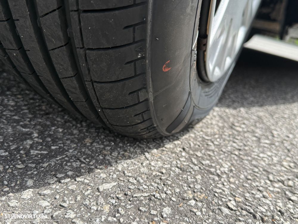 Citroën Berlingo 1.6 HDI 3 Lug forrada alcatifa - 11