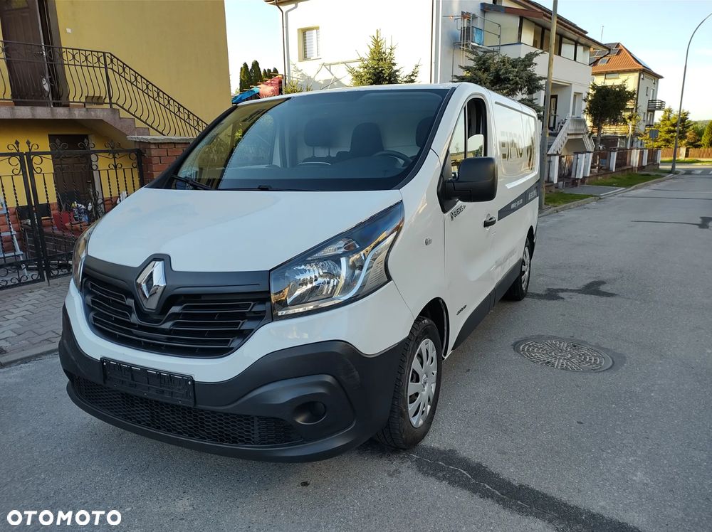 Renault Trafic - 1