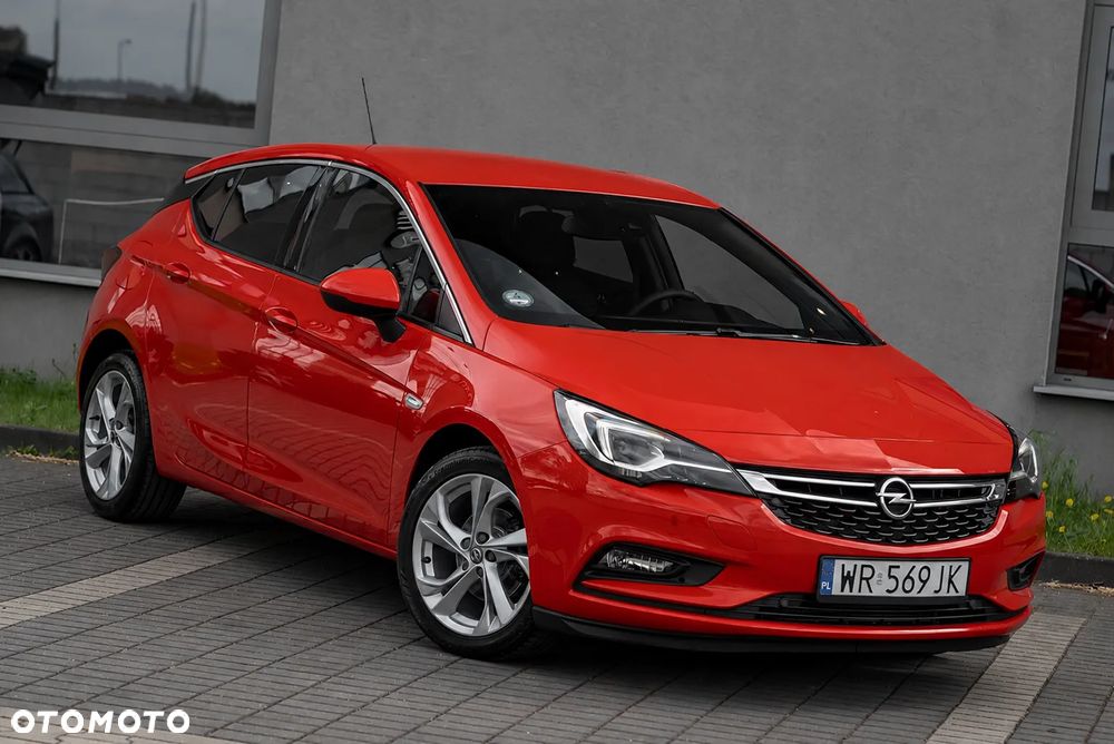 Opel Astra 1.4 Turbo Start/Stop Innovation - 11