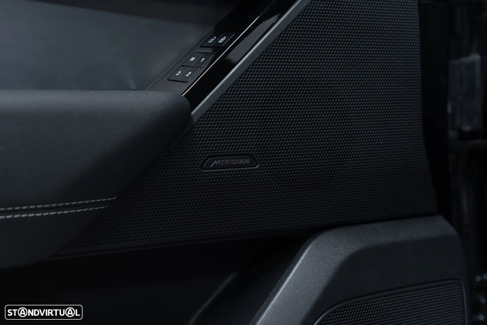 Land Rover Range Rover Velar P400e - 24