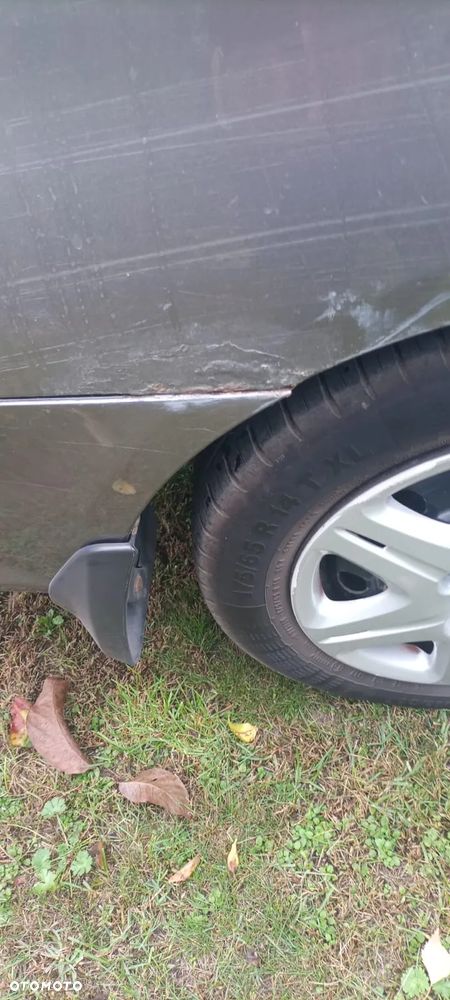 Honda City 1.4 Comfort - 10