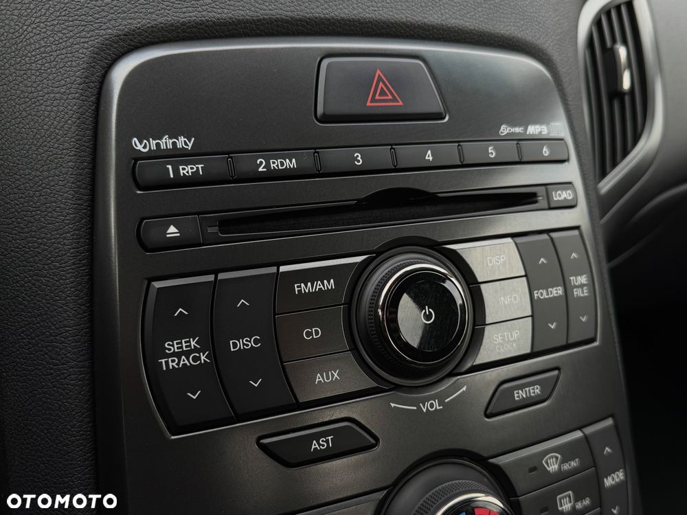 Hyundai Genesis Coupe 3.8 V6 Automatik - 21