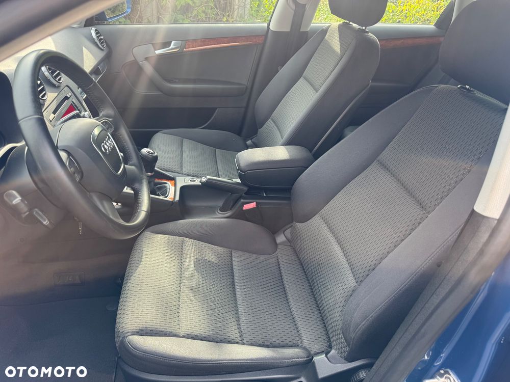 Audi A3 Sportback 1.6 Ambition - 15