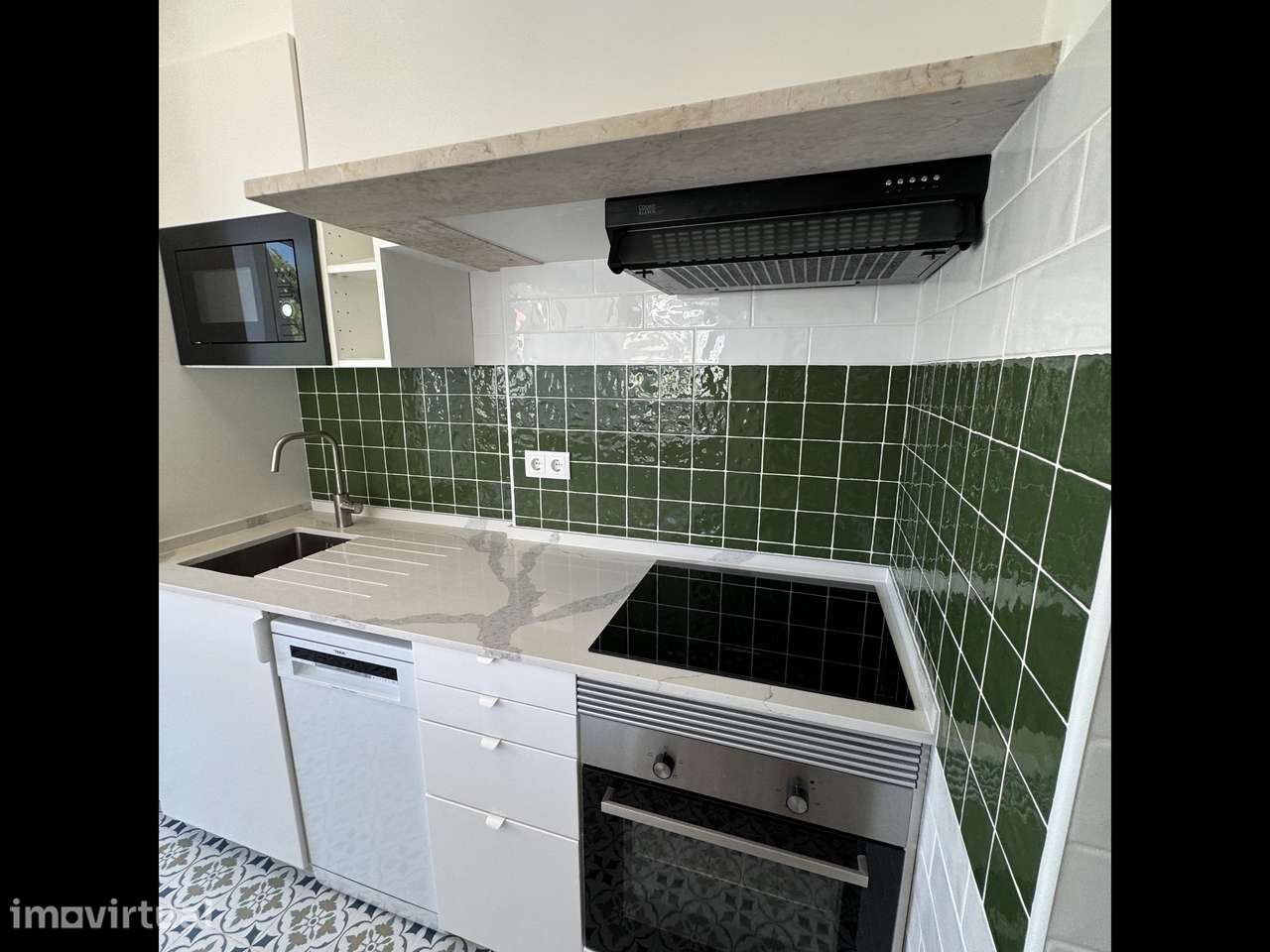Apartamento T2 totalmente remodelado para arrendamento – Damaia - Grande imagem: 4/39