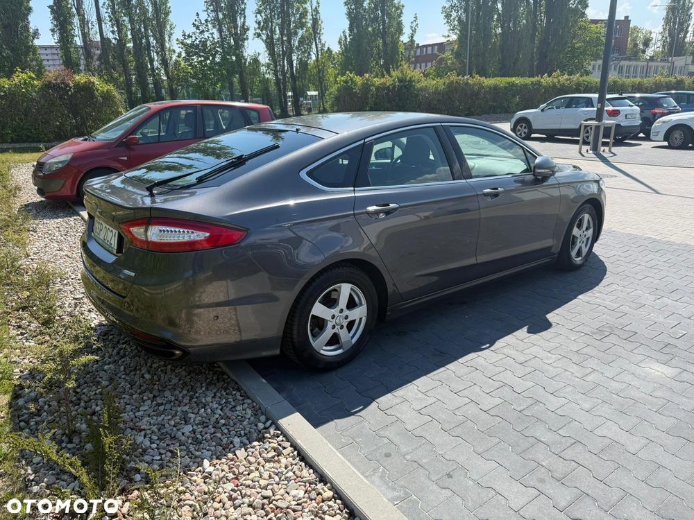 Ford Mondeo 2.0 EcoBoost Titanium - 9
