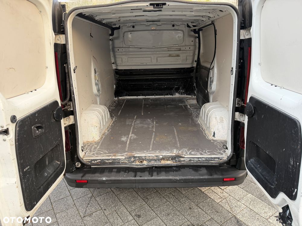 Opel vivaro - 14