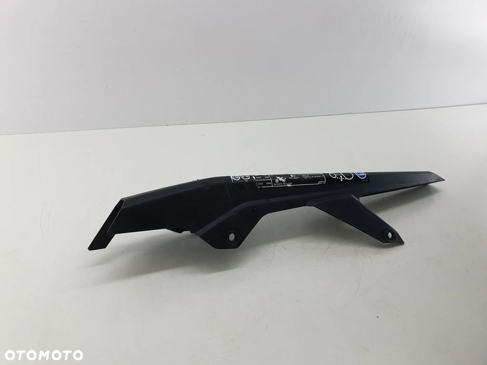 OSLONA LANCUCHA   HONDA CB 650F - 2