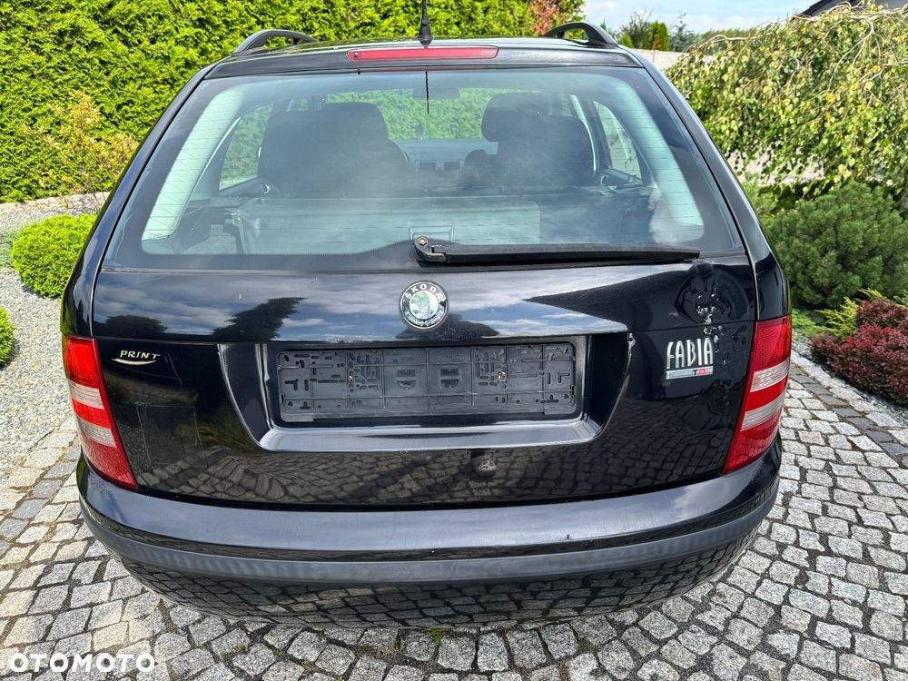 Skoda Fabia - 12