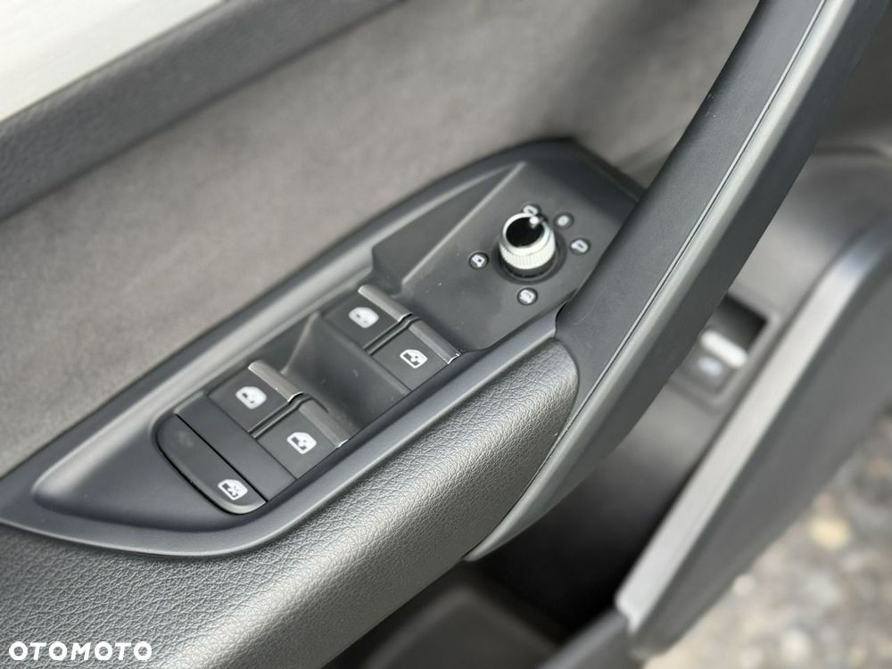 Audi Q5 55 TFSI e Quattro S Line S tronic - 22