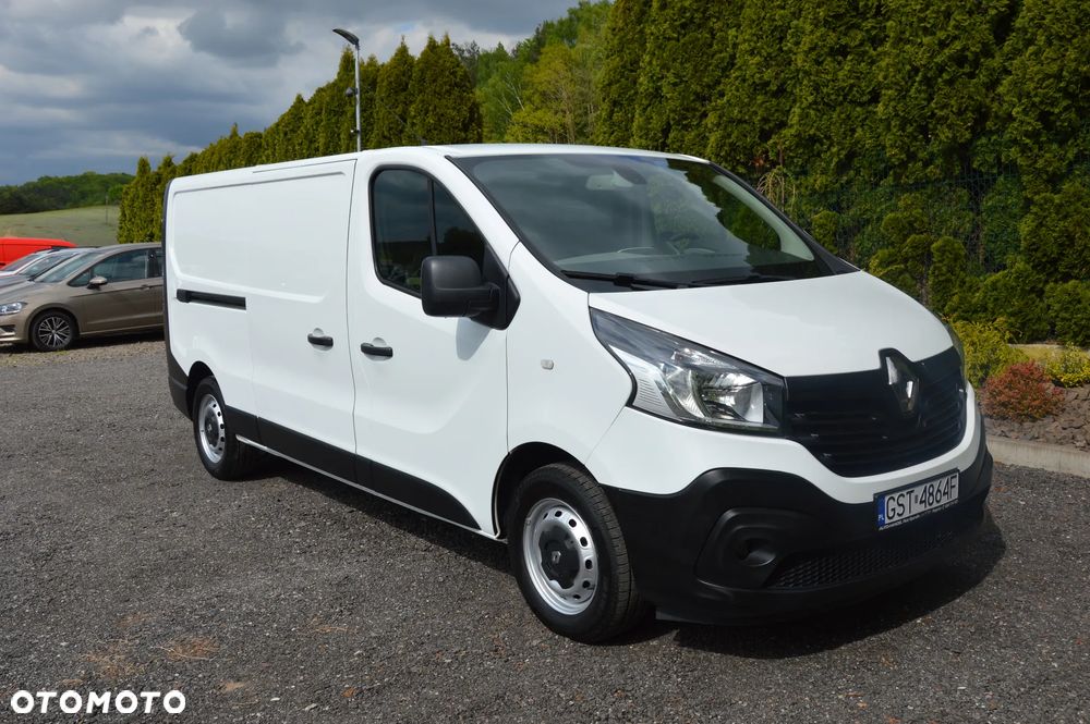 Renault Trafic - 1