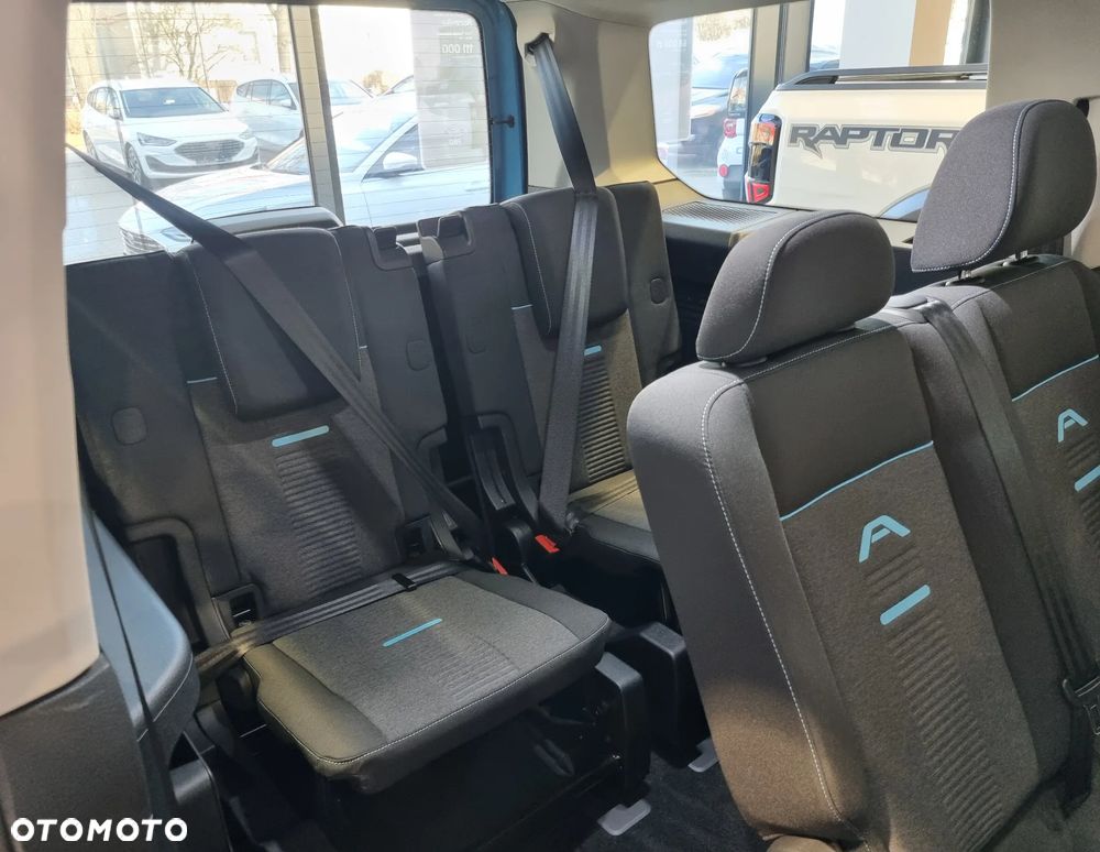 Ford Tourneo Connect Grand - 6