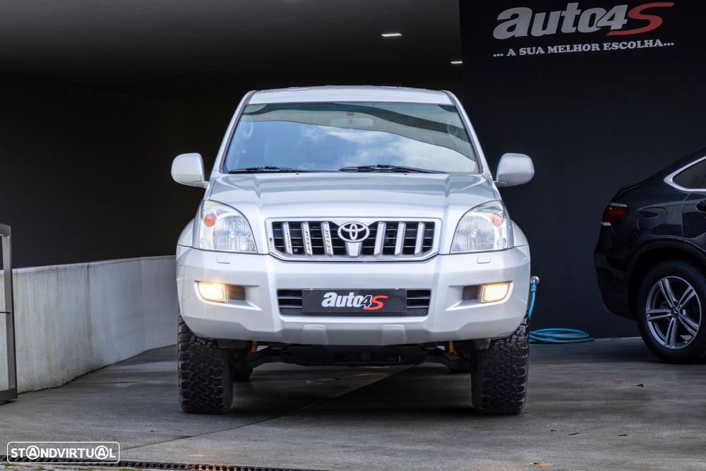 Toyota Land Cruiser 3.0 D-4D Pack A. - 3