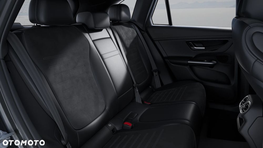 Mercedes-Benz GLC 200 d mHEV 4-Matic AMG Line - 12