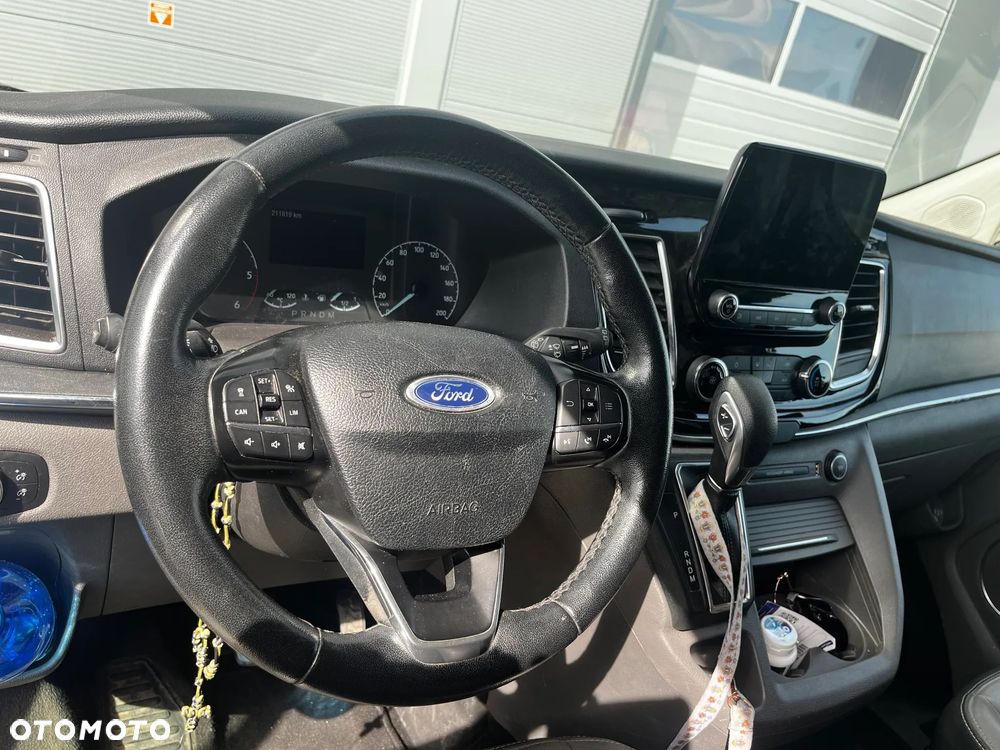 Ford Tourneo Custom 2.0 TDCi L1 Titanium SelectShift - 2
