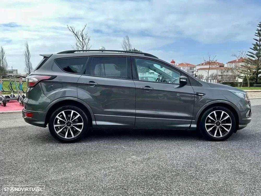 Ford Kuga 1.5 TDCi ST-Line Limited Edition - 10
