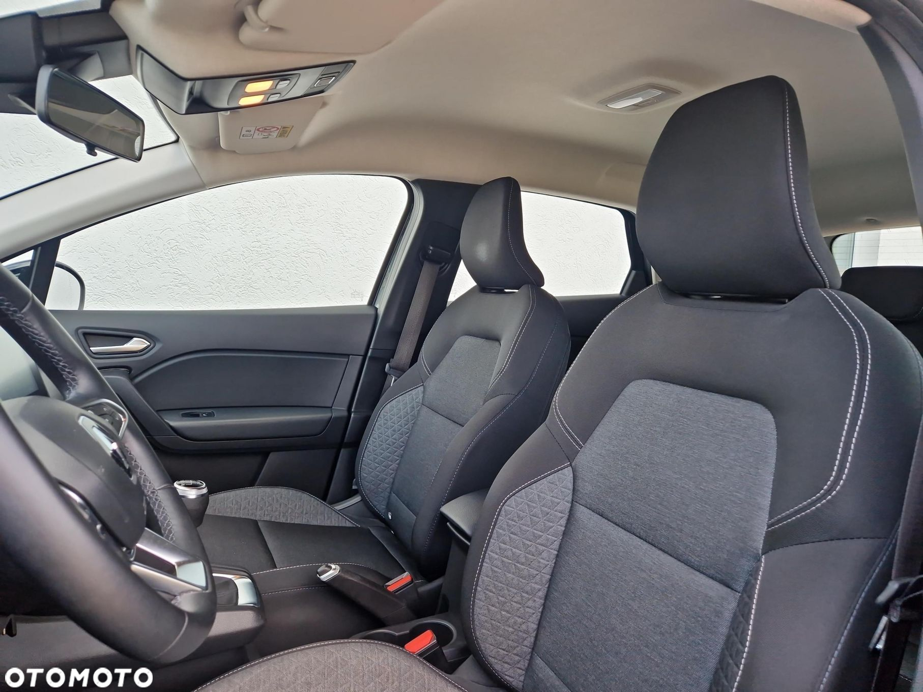 Renault Captur 1.0 TCe Zen - 11