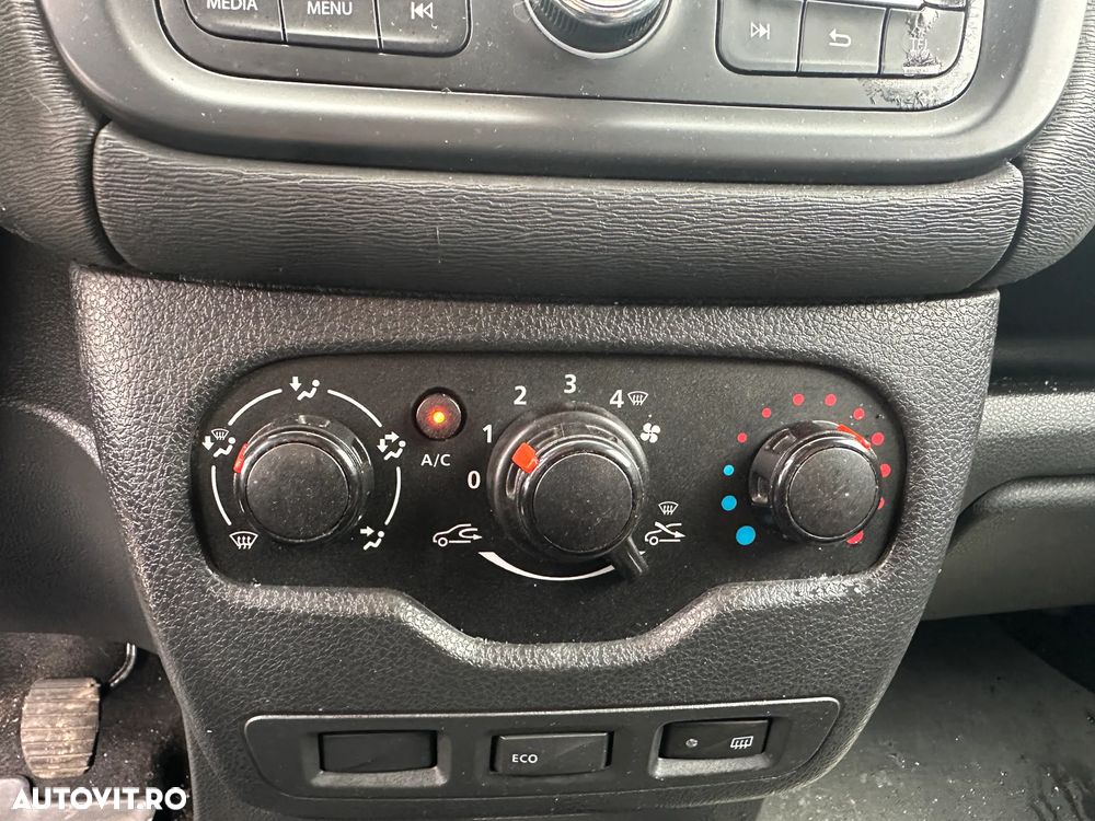 Dacia Dokker SCe 100 Essentiel - 12