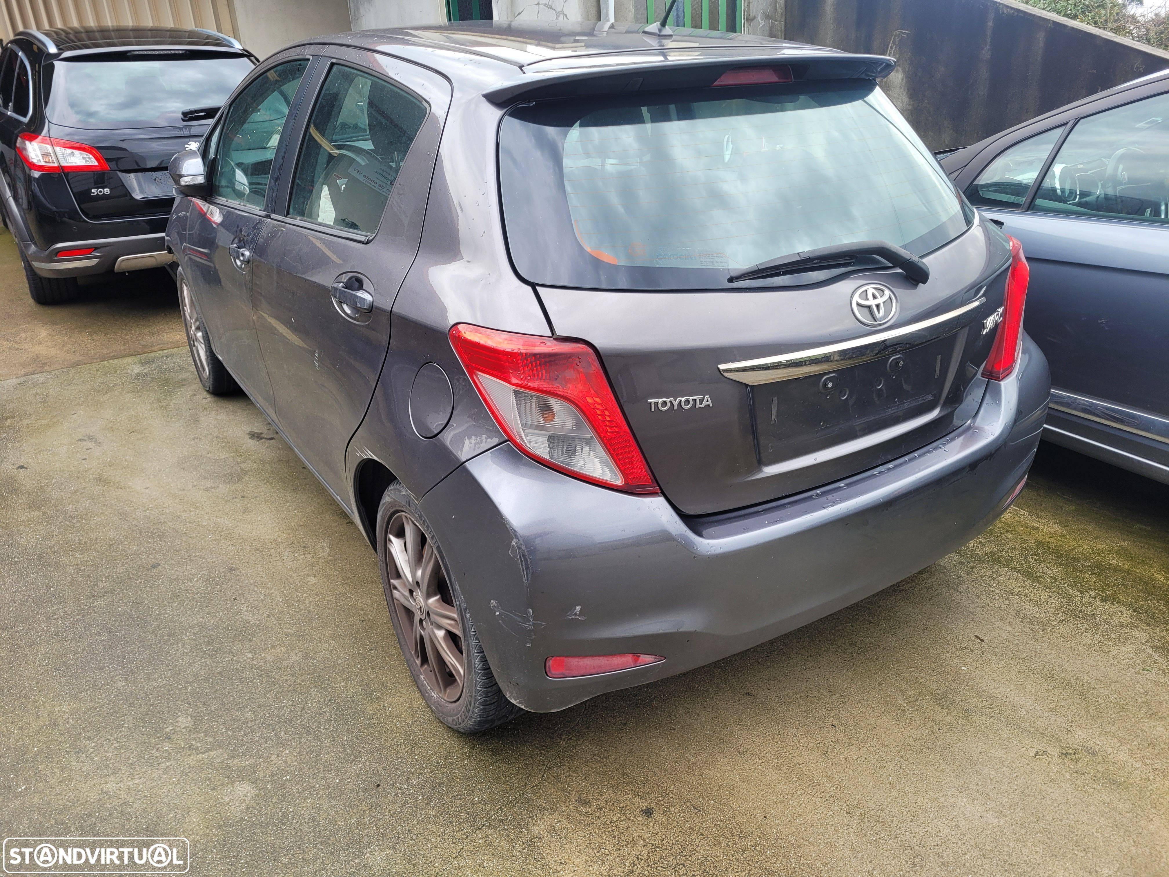 Toyota Yaris 2013 para peças - 1