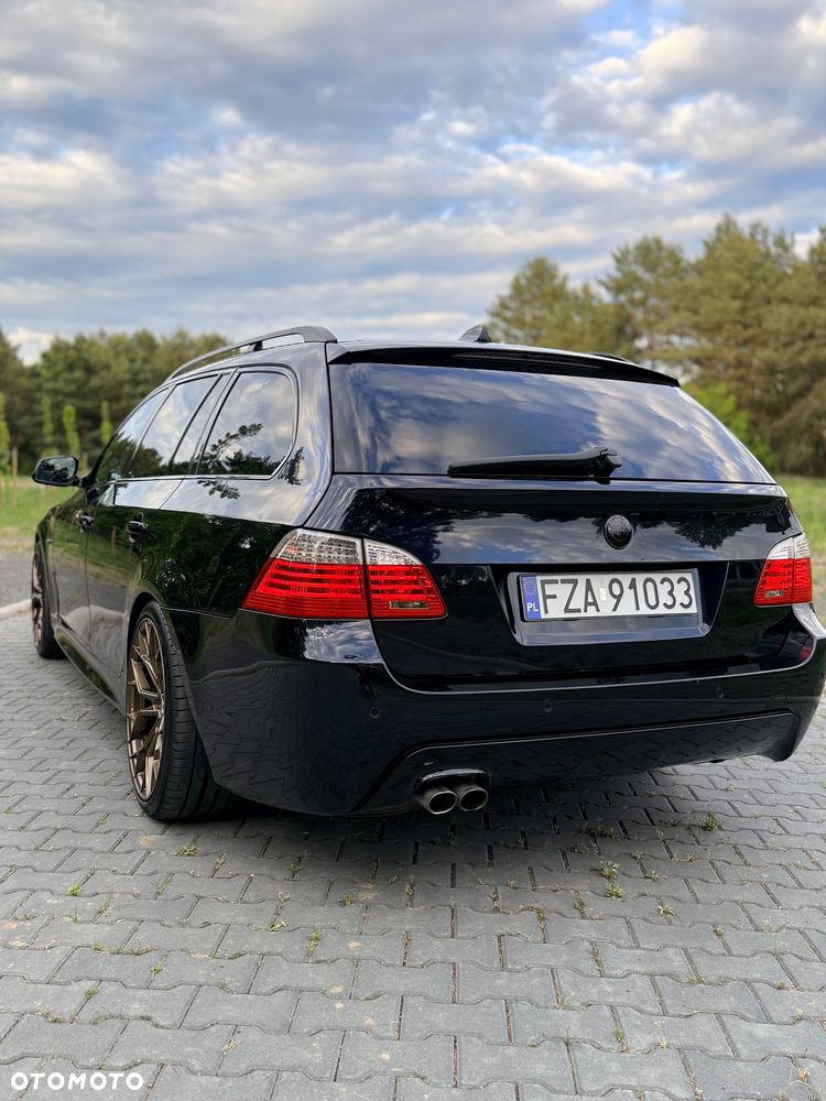 BMW Seria 5 525d Edition Exclusive - 10