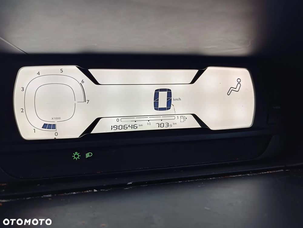 Citroën C4 Grand Picasso PureTech 130 Stop&Start Attraction - 10