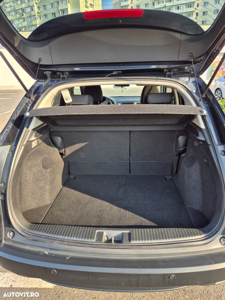 Honda HR-V 1.5 i-VTEC 4x2 CVT Elegance - 20