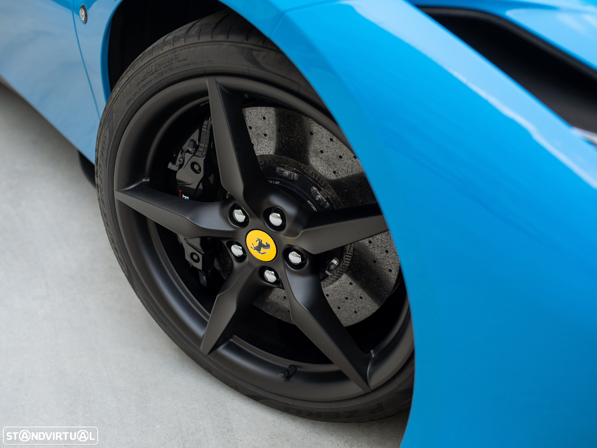 Ferrari F8 Tributo Spider - 11