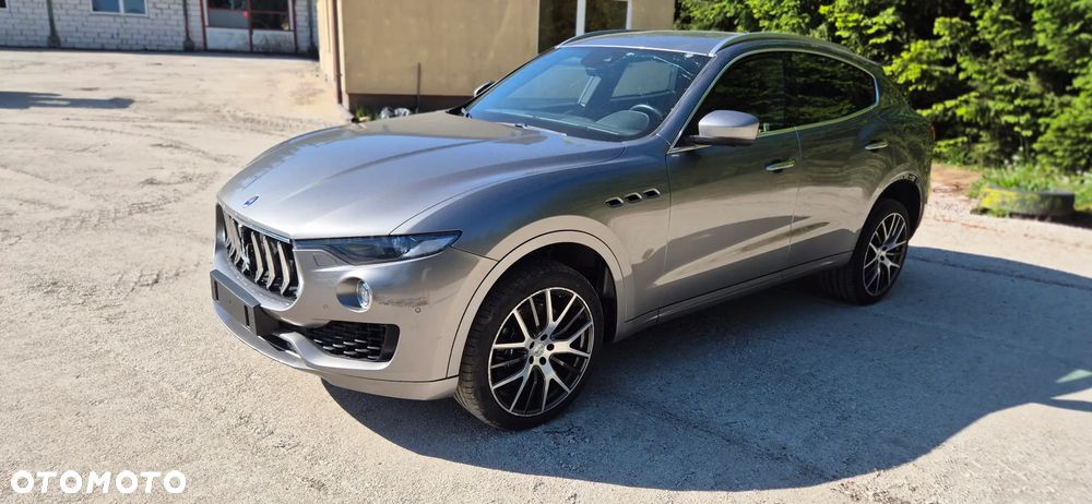 Maserati Levante - 1