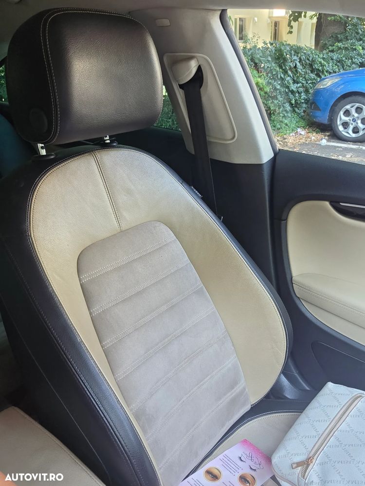 Volkswagen Passat CC 2.0 TDI BMT DSG - 11
