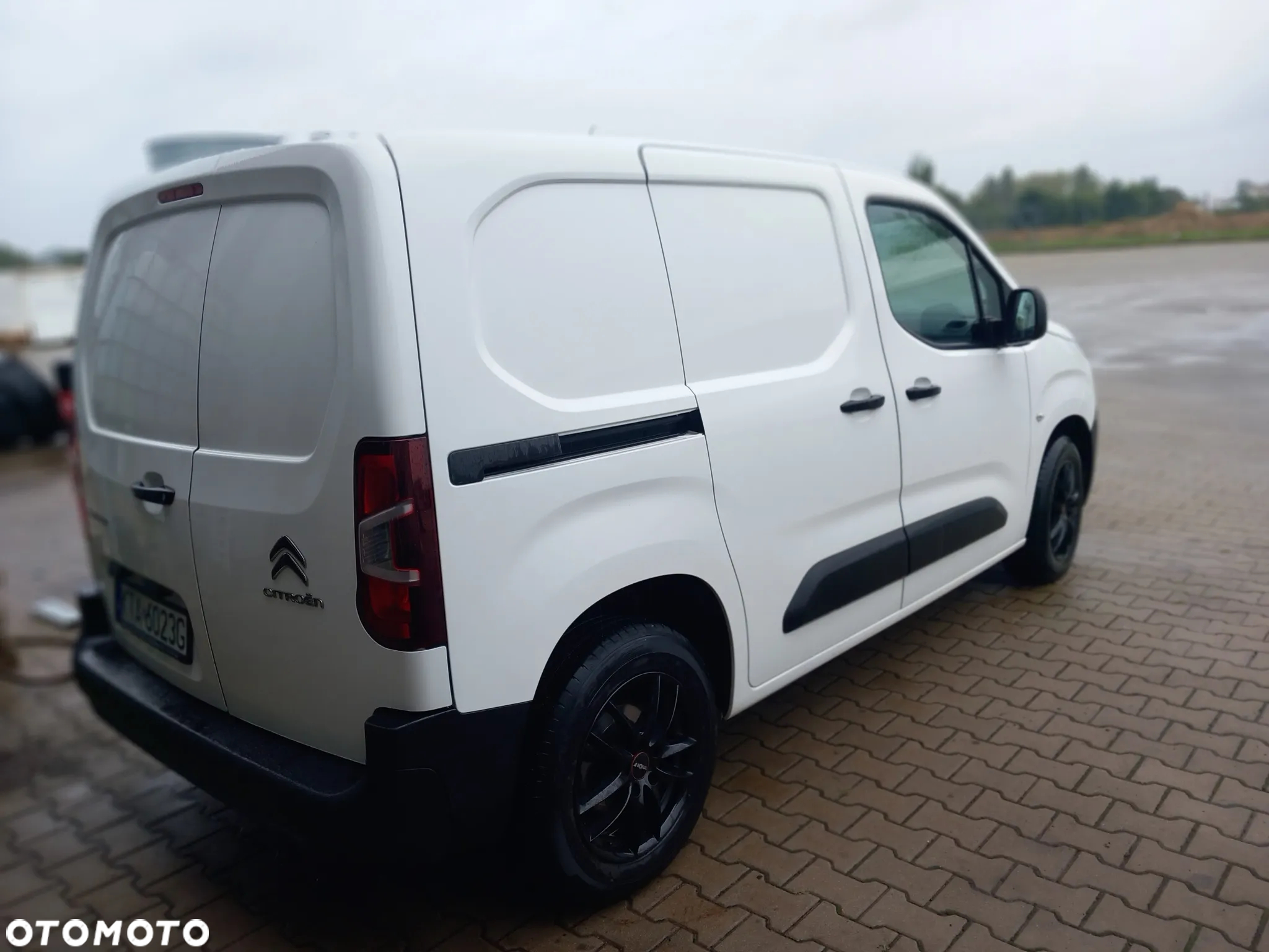 Citroën BERLINGO - 4