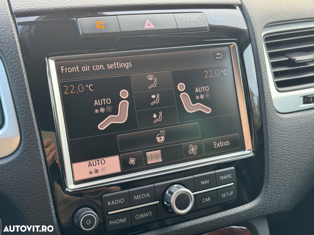 Volkswagen Touareg - 24