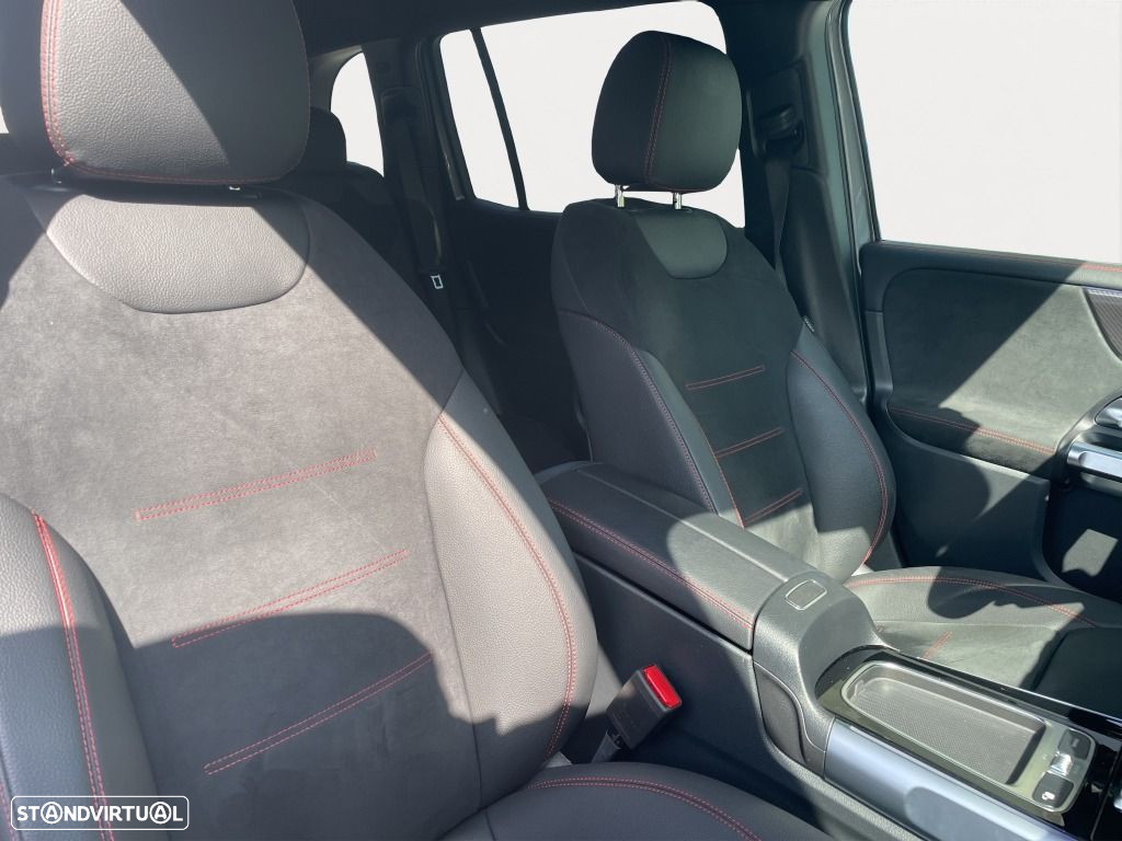 Mercedes-Benz GLB 180 d AMG Line - 14