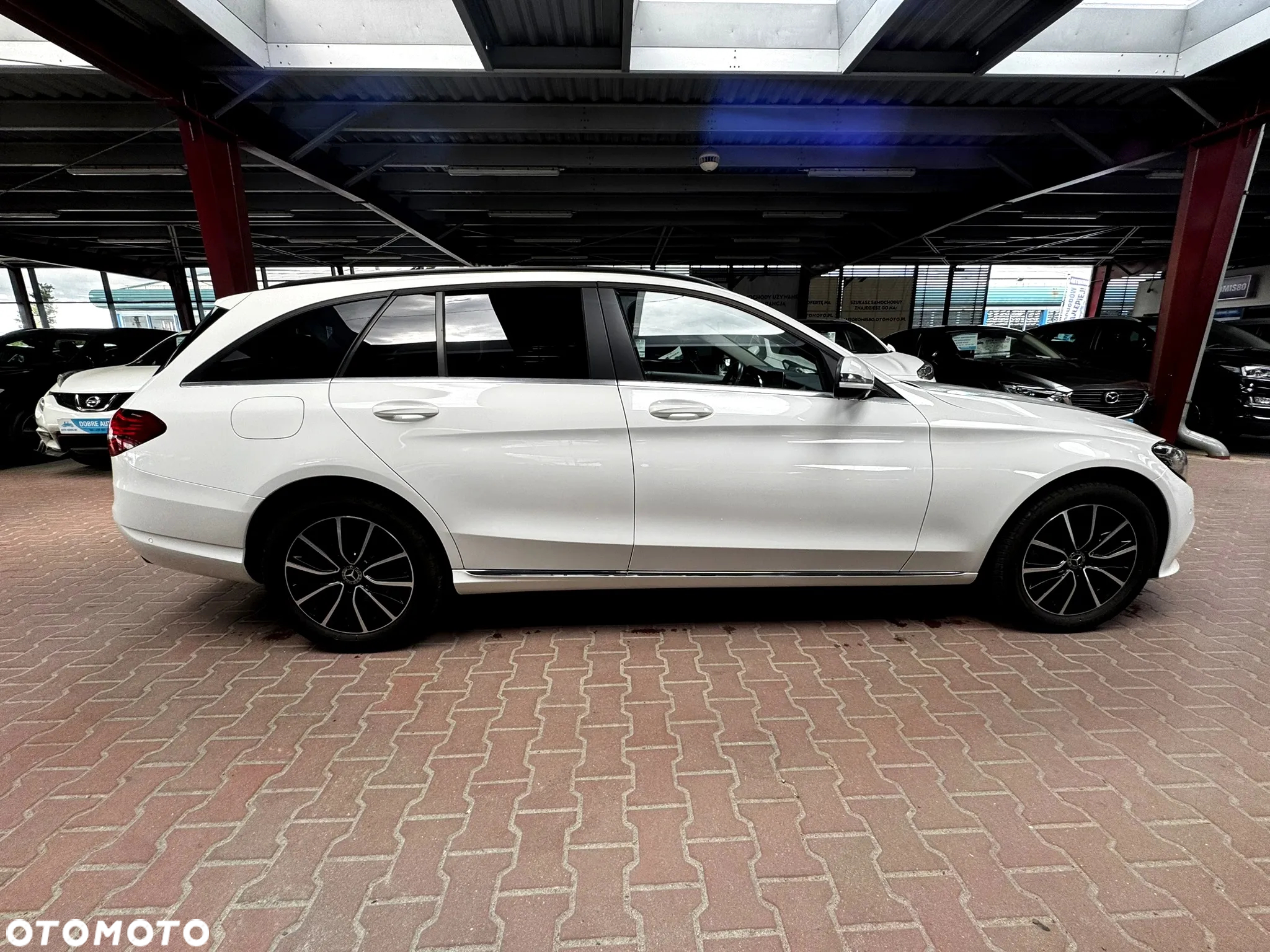 Mercedes-Benz Klasa C 200 4MATIC 9G-TRONIC - 8