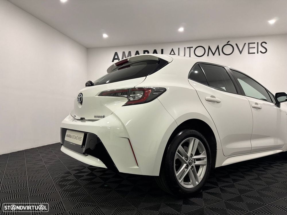 Toyota Corolla 1.8 Hybrid Comfort - 21