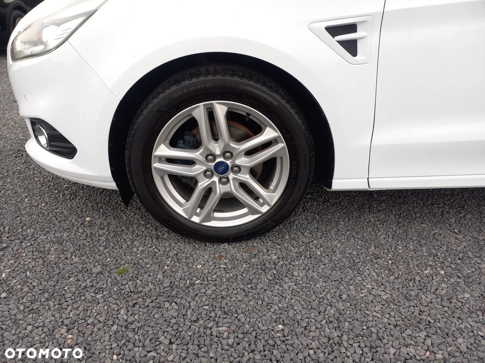Ford S-Max 2.0 TDCi Titanium - 16