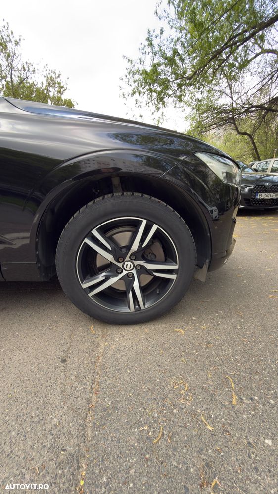 Volvo XC 60 D4 R-Design - 27