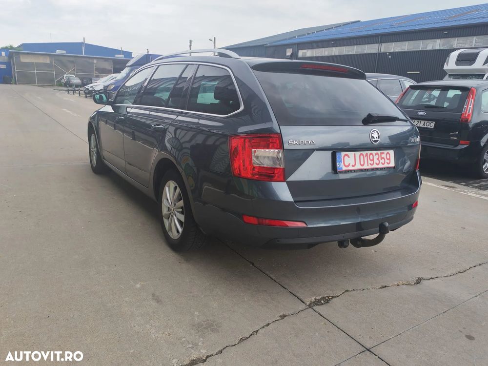Skoda Octavia 2.0 TDI DSG Premium Edition - 3