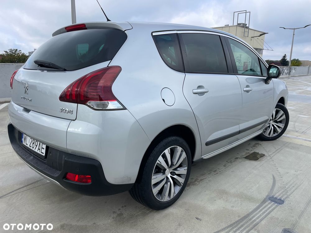 Peugeot 3008 HDi FAP 150 Platinum - 4