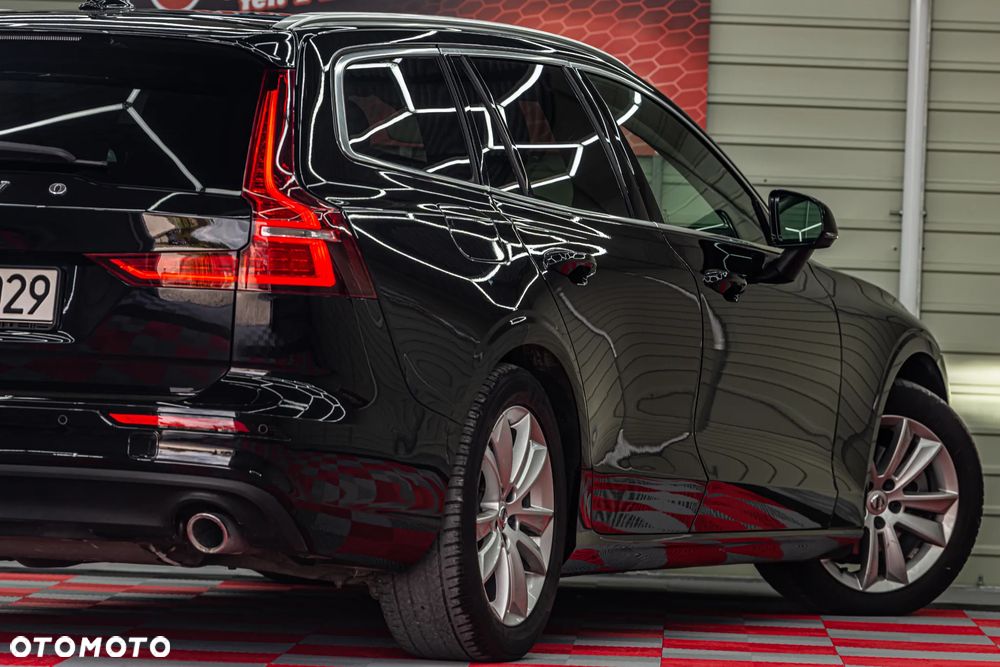 Volvo V60 D3 Geartronic Momentum - 18
