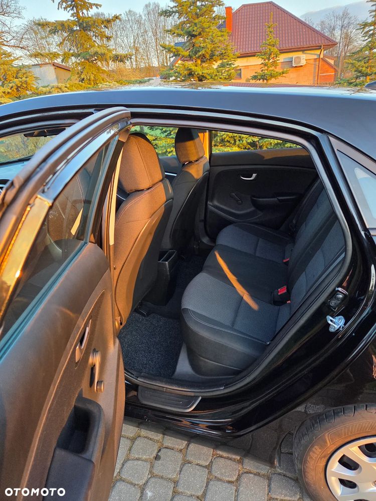 Hyundai i30 1.4 Fifa World Cup Edition - 12