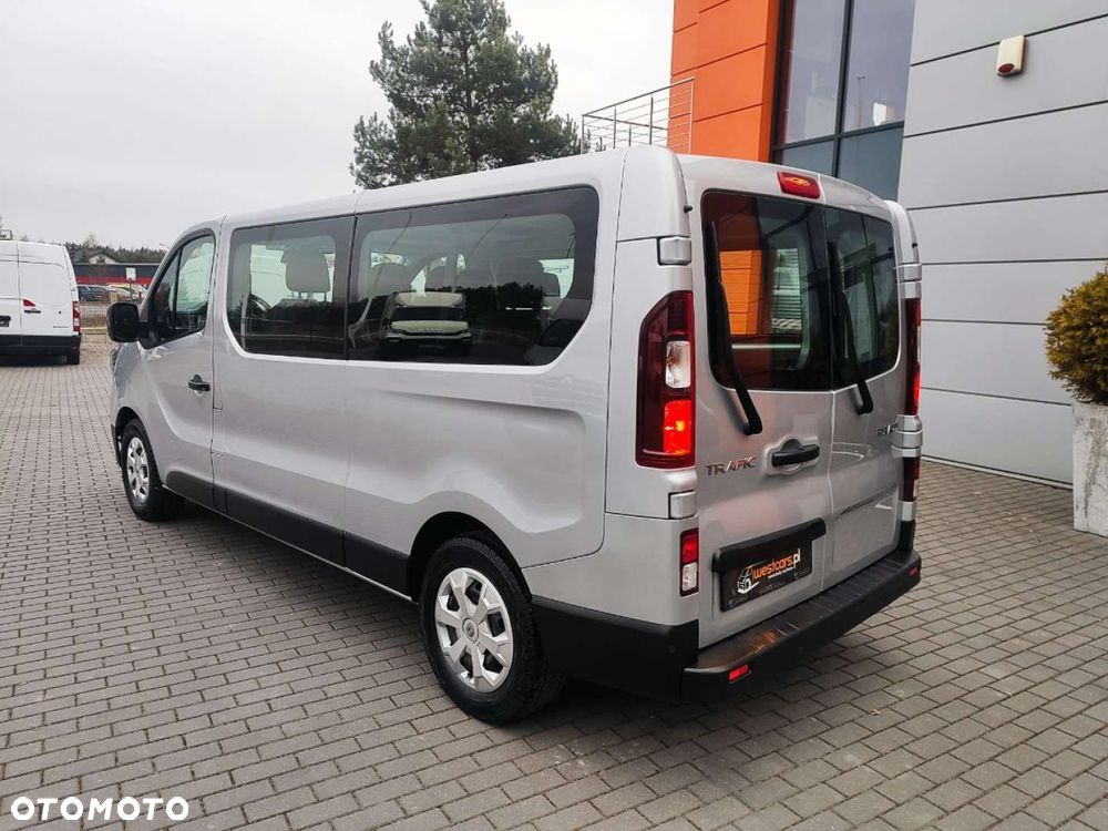 Renault Trafic - 10