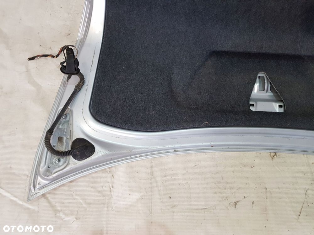 klapa bagażnika sedan audi a4 b6 eur ly7w - 4