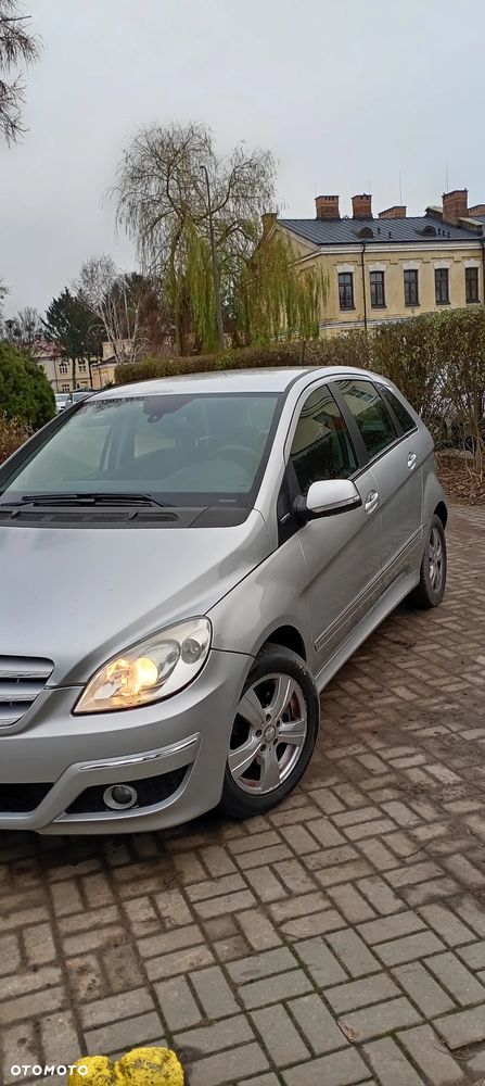 Mercedes-Benz Klasa B 200 SPORT EDITION - 2