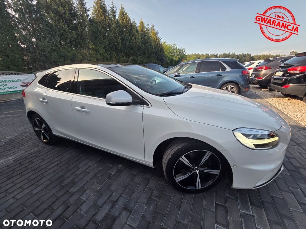 Volvo V40 - 15