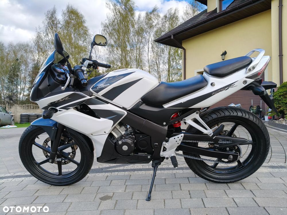 Honda CBR - 2